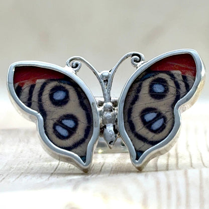 Bague Azura Rouge ocellé ajustable en argent et ailes naturelles de papillon