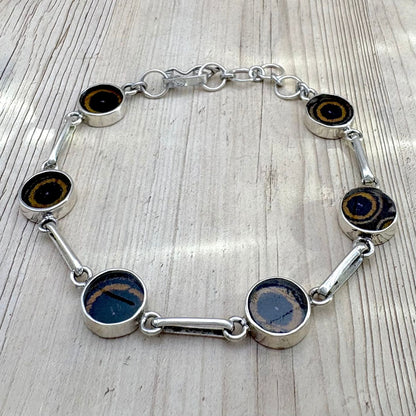 Bracelet Aelya Rond Brun ambré en argent et ailes de papillon