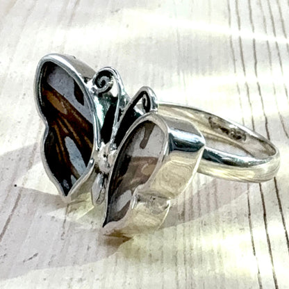 Bague Azura Délicate Brun nacré en argent vue de côté