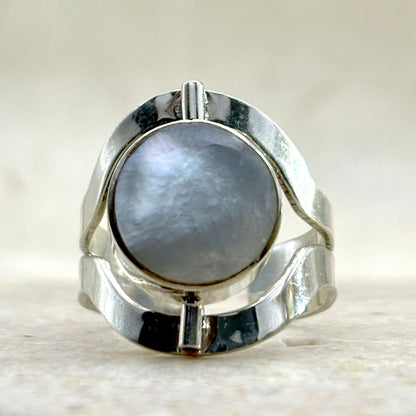 Bague Réversible en argent avec nacre – pierre naturelle aux reflets nacrés