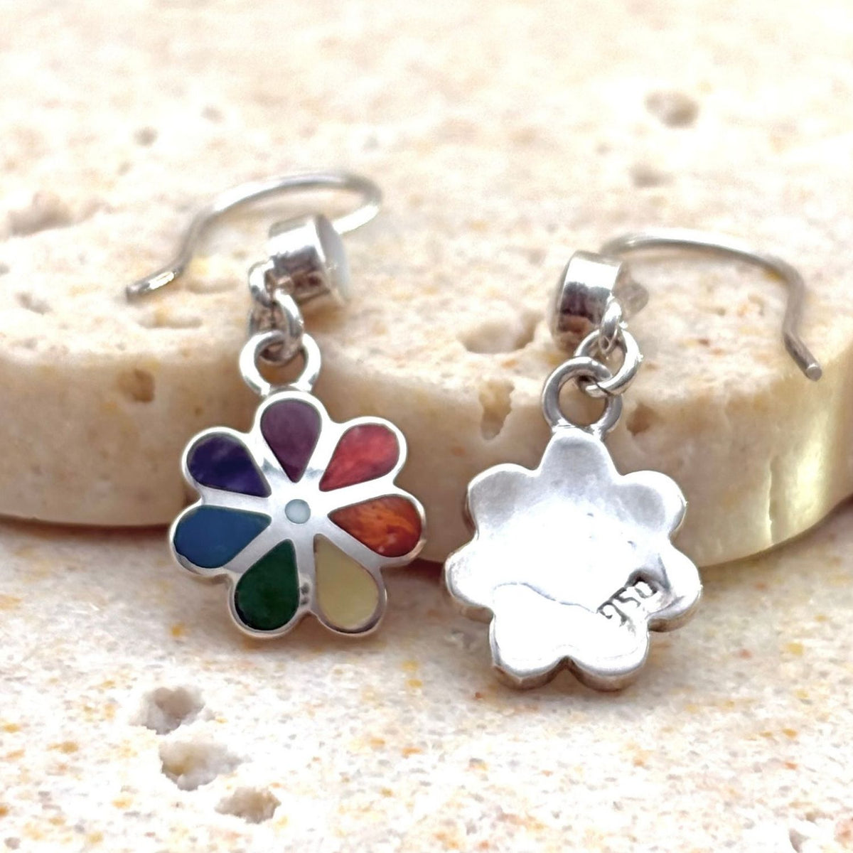 Boucles Flora en argent et pierres naturelles multicolores, vue recto verso