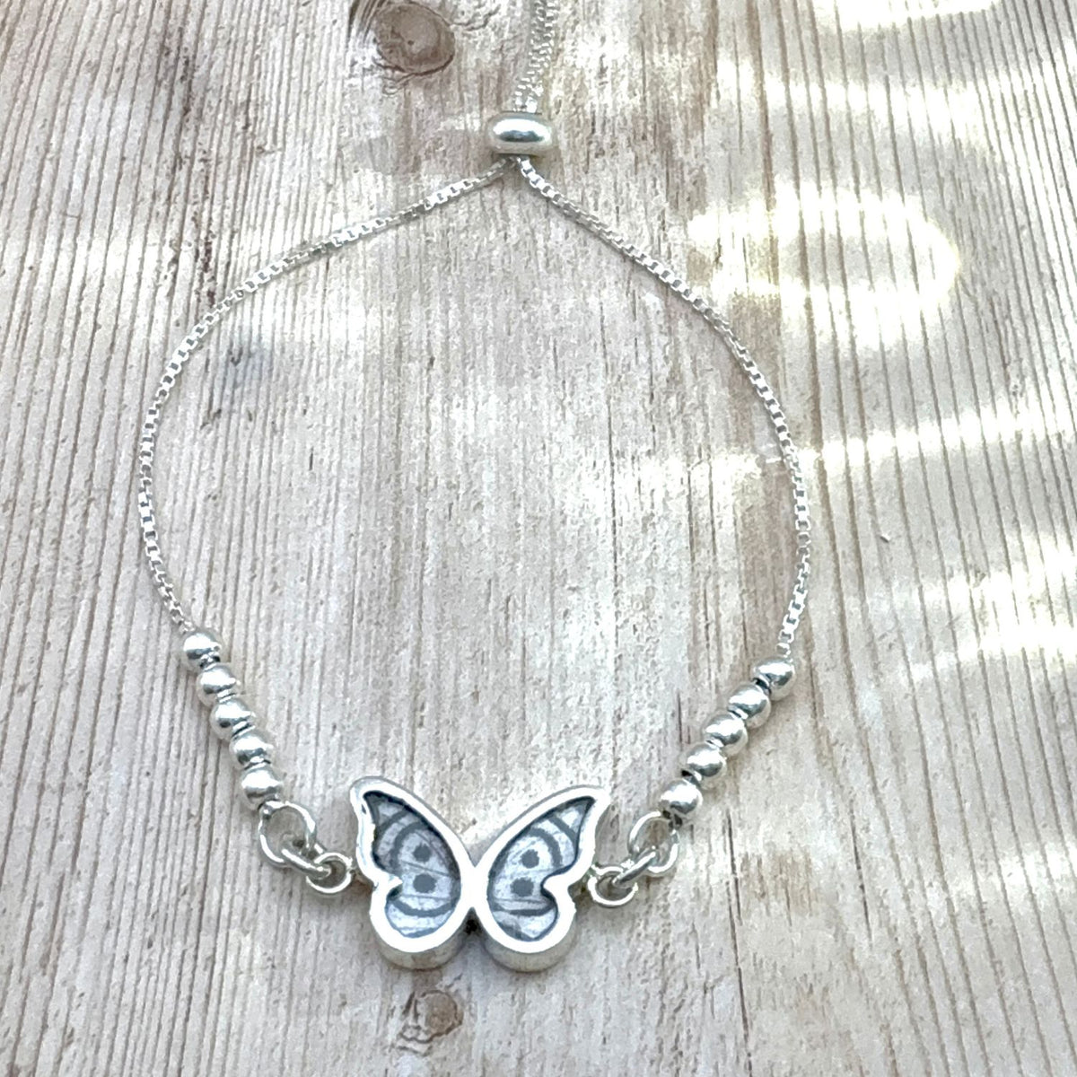 Bracelet Azuria Brun ocellé en argent – vue complète du bracelet réglable