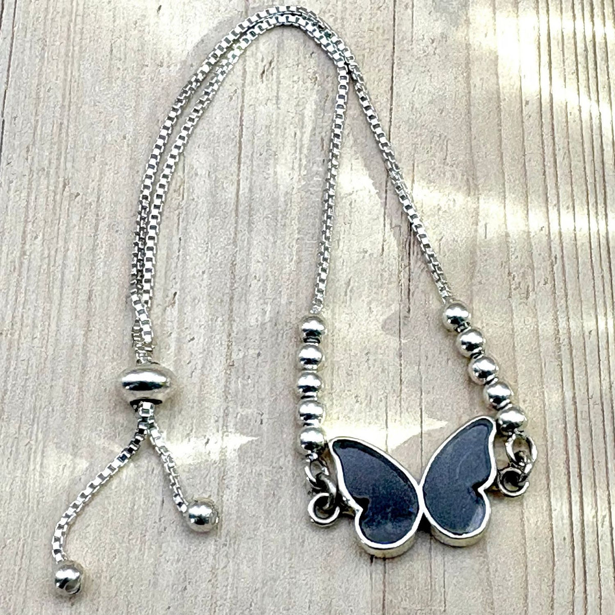 Bracelet Azuria réversible en argent – seconde face brune du papillon