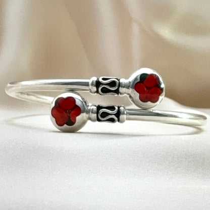 Bracelet jonc Huayruro en argent modèle Fleur