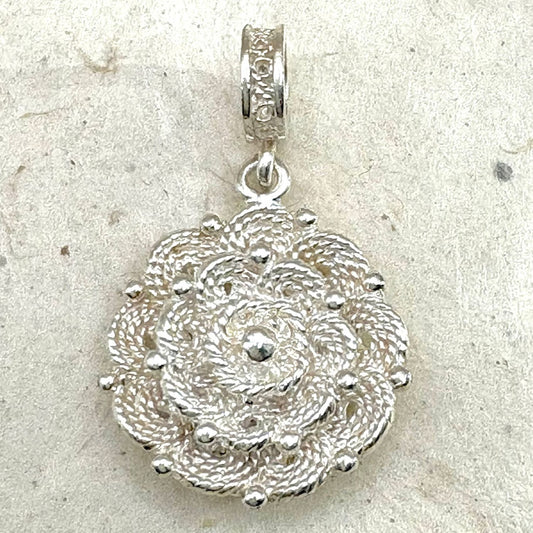 Pendentif Roséa en argent