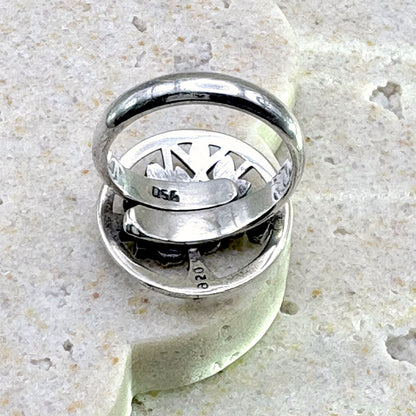 Intérieur de la bague Arboria en argent avec anneau ajustable