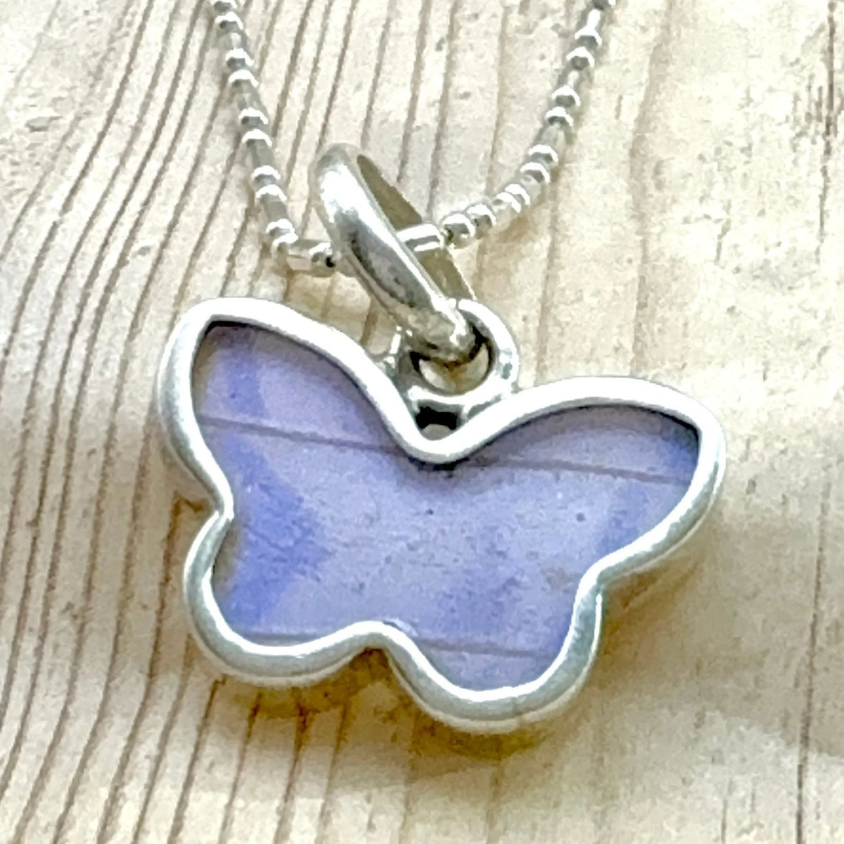 Pendentif Azura réversible en argent avec chaîne – Violet irisé & Beige