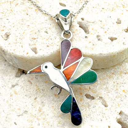 Pendentif Colibri en argent et pierres naturelles