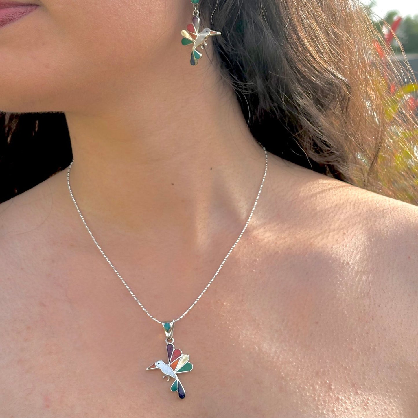  Pendentif Colibri porté avec chaîne en argent