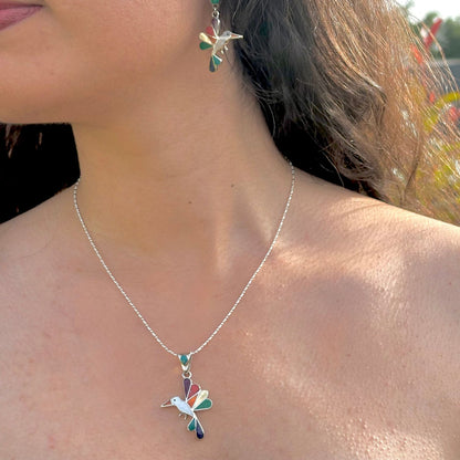  Pendentif Colibri porté avec chaîne en argent